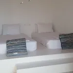 马诺斯酒店 公寓式酒店