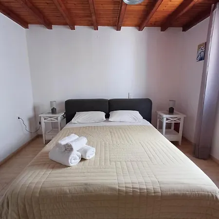 Lejlighedshotel Manos 3*