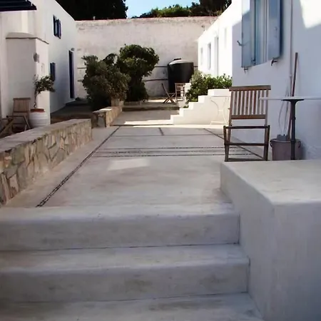 Manos Aparthotel Mykonos Town