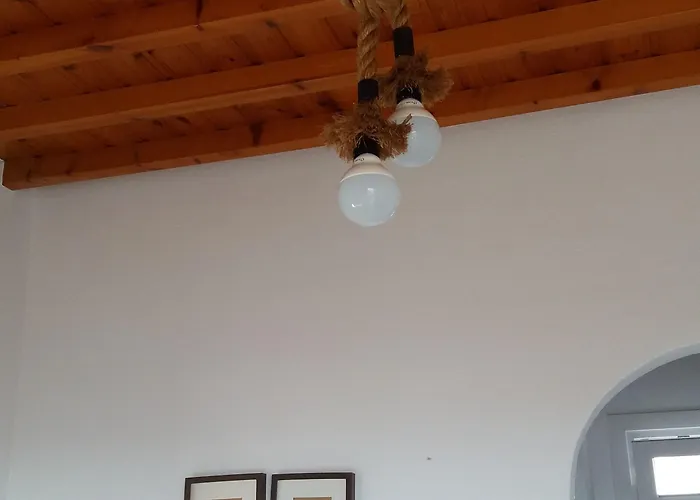 Manos 3* Mykonos Town