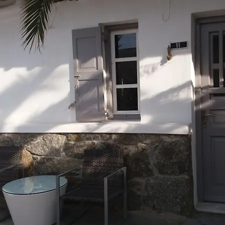 Manos 3* Mykonos Town