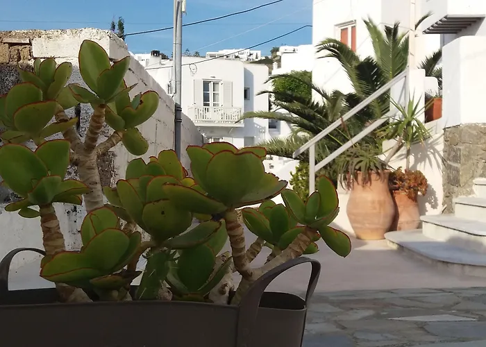 Hotel apartamentowy Manos